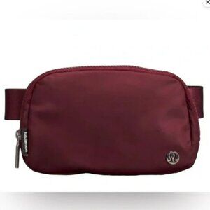 Lululemon 1L Everywhere Belt Bag Red Merlot *NEW WITH TAGS*